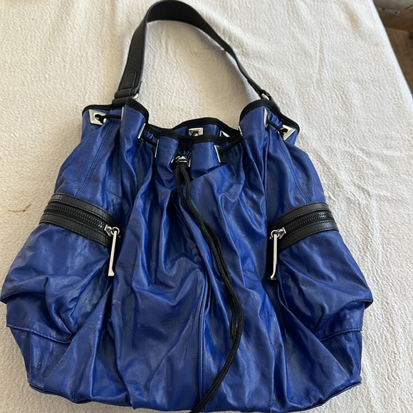 Via Spiga drawstring shoulder bag - Picture 1 of 7